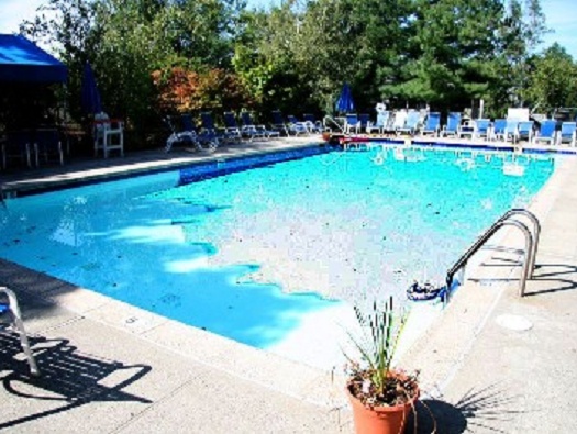 Upper Fieldpoint Pool